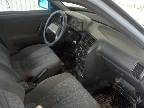 2004 Lada (ВАЗ) 2110, серебристый, 270000 рублей - вид 8
