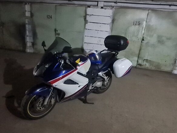 2006 Honda VFR 800, белый, 610000 рублей - вид 6