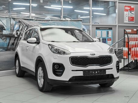 2017 Kia Sportage IV, белый, 1549000 рублей, вид 3