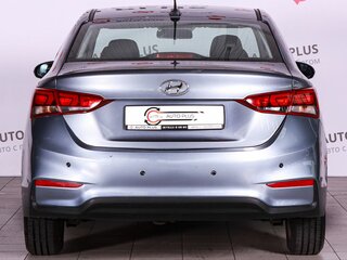 2017 Hyundai Solaris II, серый, 745000 рублей, вид 4