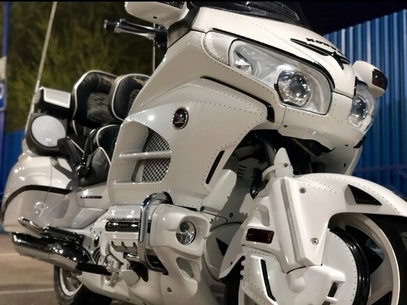 2012 Honda GL 1800 Gold Wing, белый, 1800000 рублей - вид 1