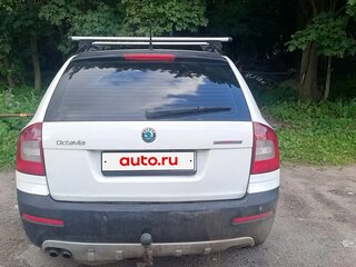 2012 Skoda Octavia Scout II (A5) Рестайлинг, белый, 990000 рублей, вид 2