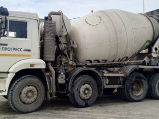 2022 КамАЗ 6540, белый, 4500000 рублей, вид 2