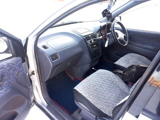 1998 Toyota Ipsum I (M10), серебристый, 625000 рублей, вид 5