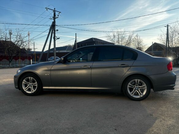 2008 BMW 3 серии 320i V (E90/E91/E92/E93) Рестайлинг, серый, 850000 рублей - вид 3