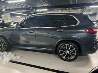 2019 BMW X5 30d IV (G05/G18), серый, 7500000 рублей, вид 3