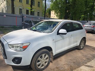 2013 Mitsubishi ASX I Рестайлинг, белый, 1550000 рублей, вид 1