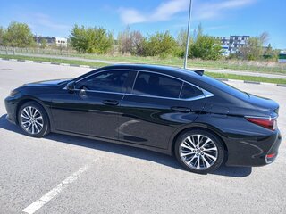 2020 Lexus ES 250 VII, чёрный, 5000000 рублей, вид 5