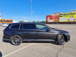 2019 Volkswagen Passat B8 Рестайлинг, чёрный, 3250000 рублей, вид 4