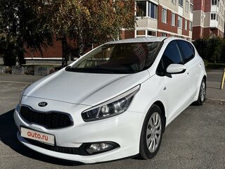 2012 Kia Ceed II, белый, 1100000 рублей, вид 1