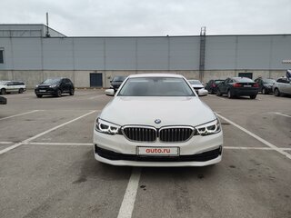 2018 BMW 5 серии 520d VII (G30/G31/G38), белый, 2800000 рублей, вид 3