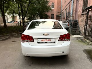 2010 Chevrolet Cruze I, белый, 600000 рублей, вид 5