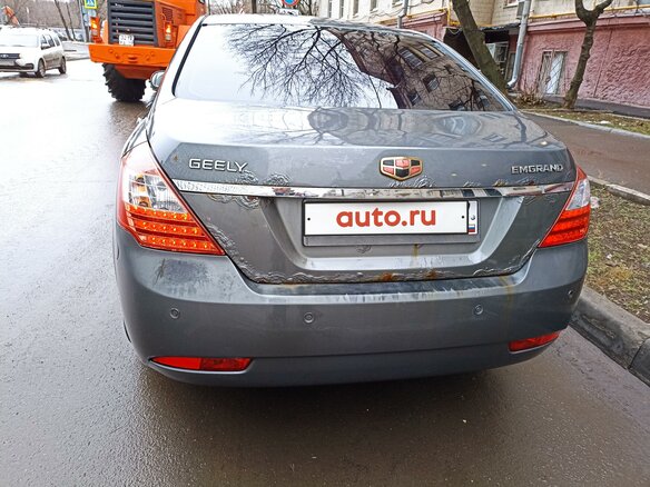 2013 Geely Emgrand EC7, серый, 450000 рублей - вид 2