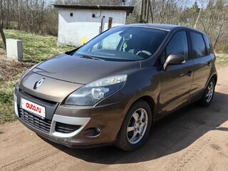2011 Renault Scenic III, коричневый, 700000 рублей, вид 1