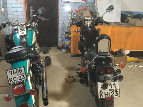 1988 Honda Magna, чёрный, 440000 рублей, вид 3