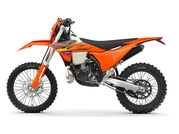 2026 KTM 300 EXC, оранжевый, 1400000 рублей