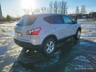2010 Nissan Qashqai I Рестайлинг, серебристый, 820000 рублей, вид 5