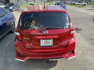 2018 Nissan Note II Рестайлинг, красный, 1350000 рублей, вид 3