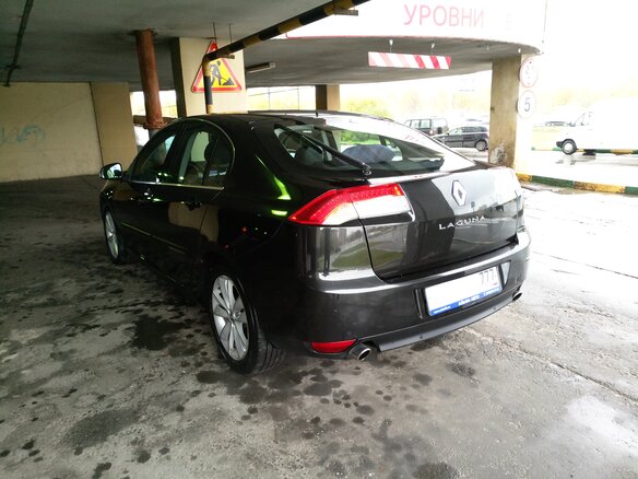 2008 Renault Laguna III, чёрный - вид 1