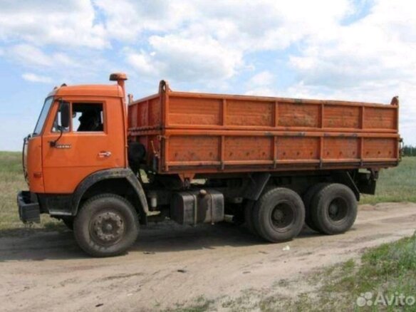 2015 КамАЗ 45143, оранжевый, 2500000 рублей