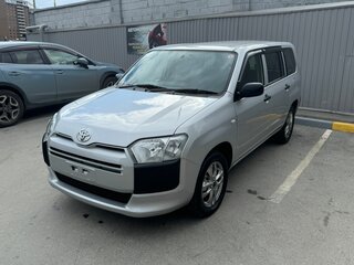 2020 Toyota Probox I Рестайлинг, серый, 1450000 рублей, вид 2