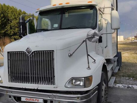 2004 International 9000 Series, белый, 1800000 рублей, вид 1