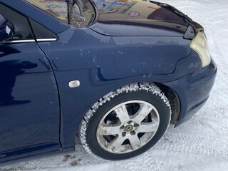 2004 Toyota Avensis II, синий, 700000 рублей, вид 3