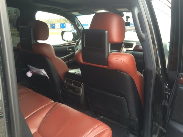 2013 Lexus LX 570 III Рестайлинг, чёрный - вид 4