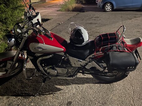 1998 Suzuki Desperado VZ800, красный, 500000 рублей, вид 5