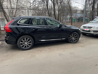 2018 Volvo XC60 II, чёрный, 3750000 рублей, вид 1