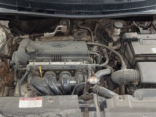 2014 Hyundai Solaris I, белый, 850000 рублей, вид 5