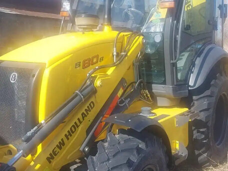 2021 New Holland B80B, жёлтый, 9999000 рублей, вид 2