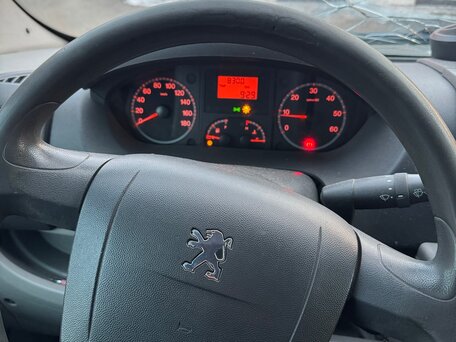 2009 Peugeot Boxer, серебристый, 1400000 рублей, вид 4