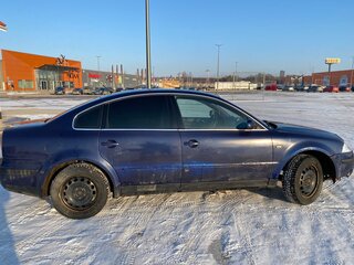 2001 Volkswagen Passat B5 Рестайлинг, синий, 310000 рублей, вид 4