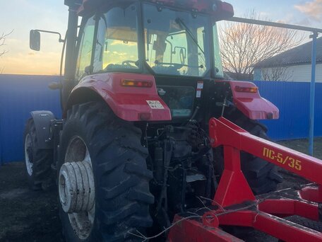 2022 YTO X1304, красный, 4800000 рублей, вид 3