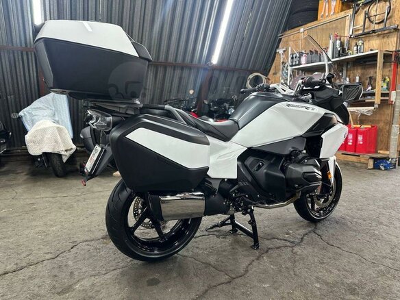 2025 BMW R 1300 RT, белый, 3200000 рублей - вид 4