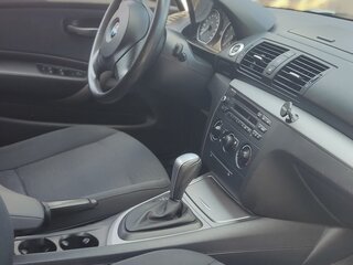 2011 BMW 1 серии 116i I (E81/E82/E87/E88) Рестайлинг, чёрный, 1000000 рублей, вид 4