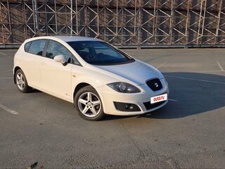 2012 SEAT Leon II Рестайлинг, белый, 800000 рублей, вид 3