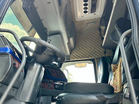 2003 Volvo FH, синий, 2700000 рублей, вид 2