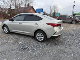 2020 Hyundai Solaris II Рестайлинг, серый, 1700000 рублей, вид 5