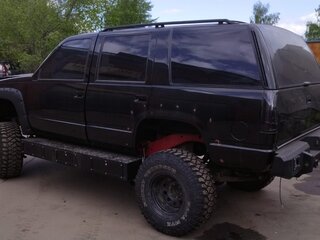 1995 Chevrolet Tahoe I, зелёный, 1000000 рублей, вид 4