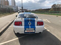 2005 Ford Mustang V, белый - вид 2