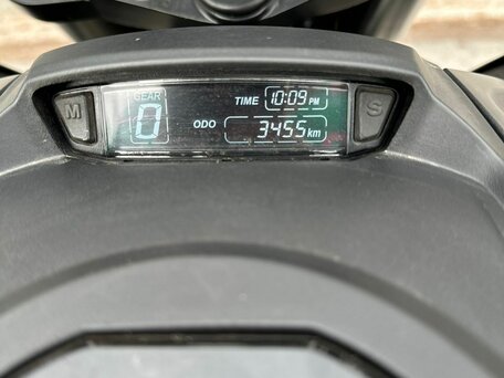 2020 Bajaj Dominar 400, чёрный, 400000 рублей, вид 4
