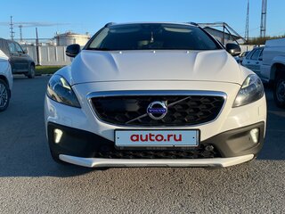 2015 Volvo V40 Cross Country I, белый, 2200000 рублей, вид 1