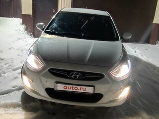 2014 Hyundai Solaris I, белый, 1310000 рублей, вид 4