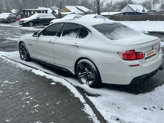 2010 BMW 5 серии Long 535Li VI (F10/F11/F07), белый, 1600000 рублей, вид 4
