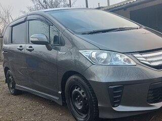 2012 Honda Freed I Рестайлинг, серый, 1199000 рублей, вид 4