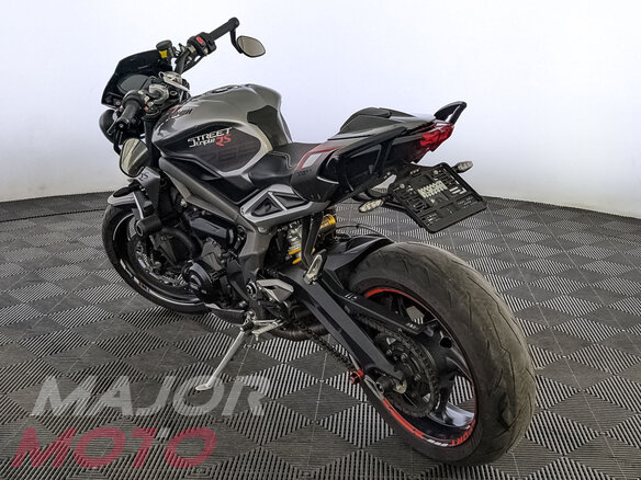 2020 Triumph Street Triple, серый - вид 6