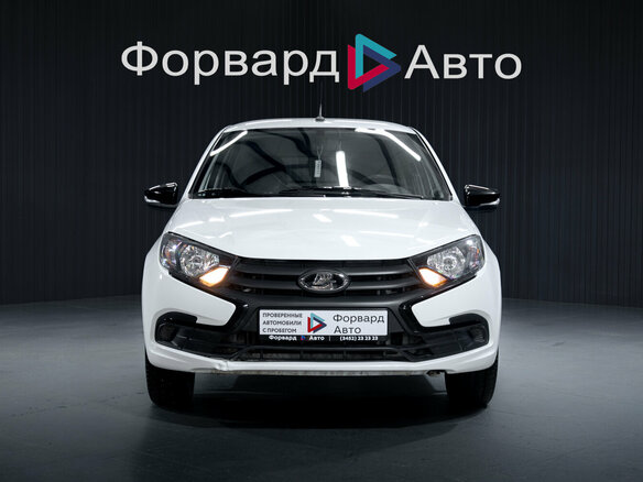 2024 Lada (ВАЗ) Granta I Рестайлинг, белый, 1099000 рублей - вид 1