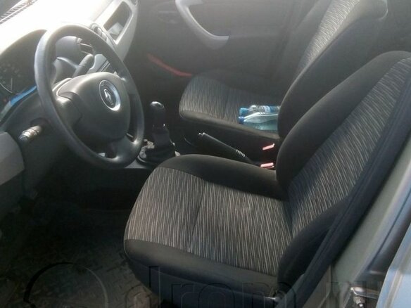 2010 Renault Logan I Рестайлинг, бежевый, 620000 рублей - вид 7